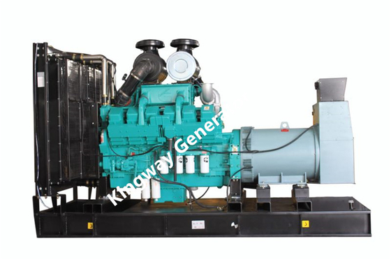 750KVA 600KWのコンテナ輸送の構造のための無声Cumminsのディーゼル発電機