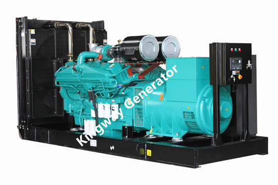 産業30 KVA Cumminsの発電機24KWの発電機ディーゼル多数色の選択